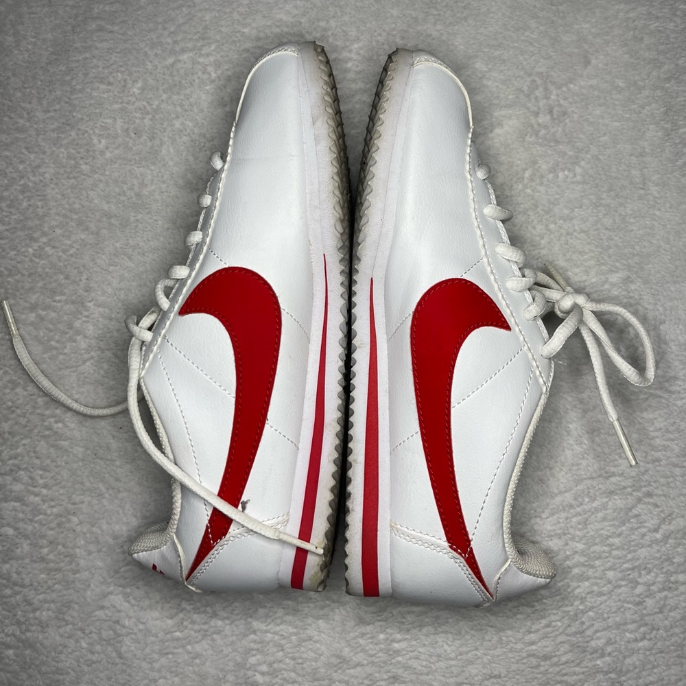Nike Cortez. Size 6(Youth)